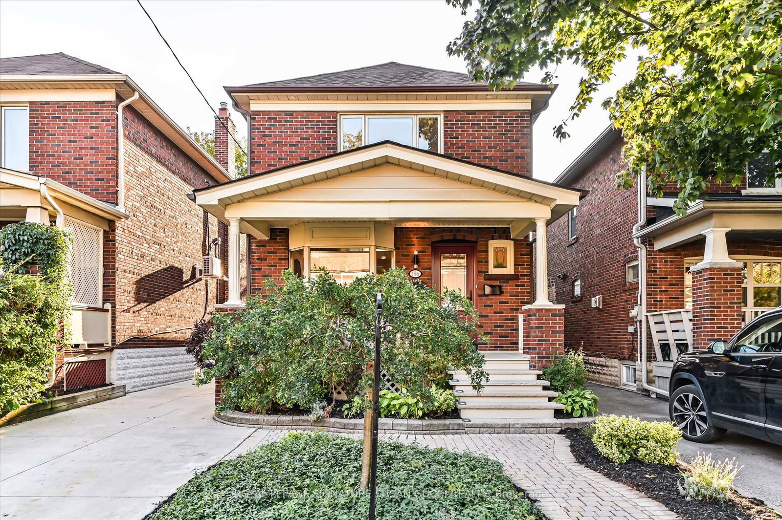 156-linsmore-crescent-east-york-ontario-e12392385