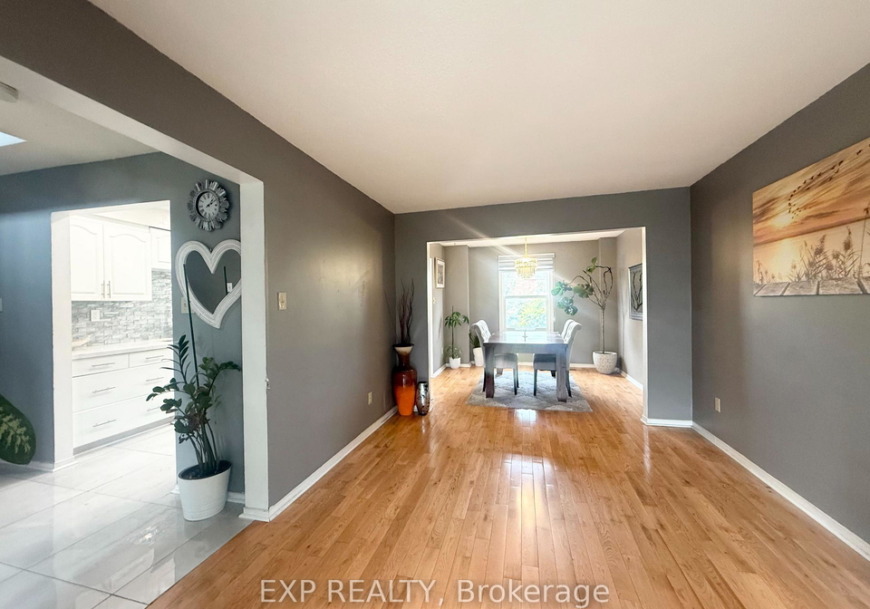 40-magill-drive-ajax-ontario-e12392398