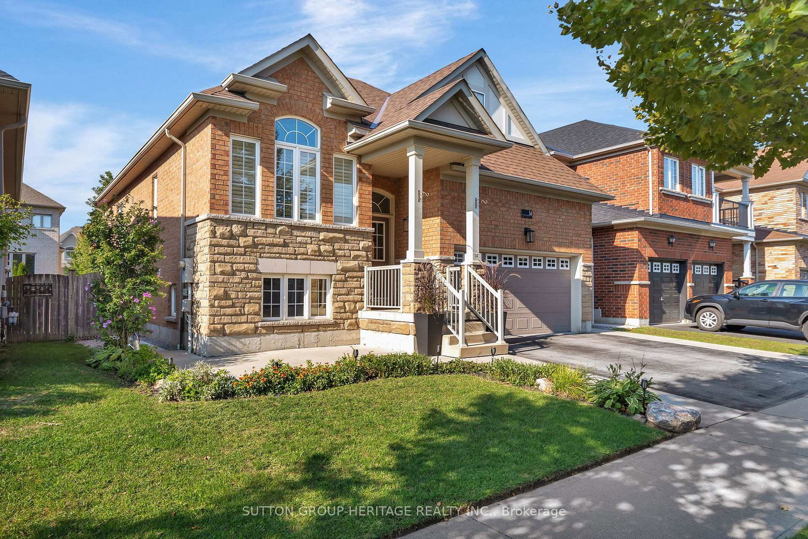 14-sleepy-hollow-place-whitby-ontario-e12393622