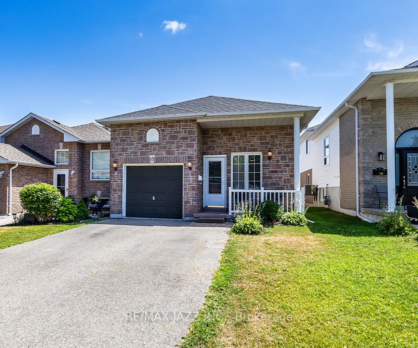 15-daiseyfield-avenue-clarington-ontario-e12393728