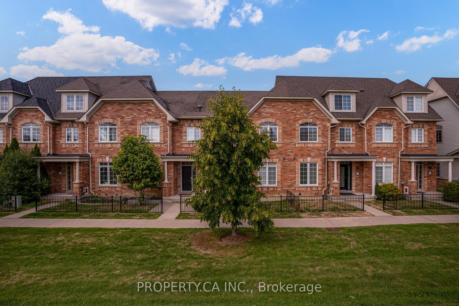 58-wicker-park-way-whitby-ontario-e12393877