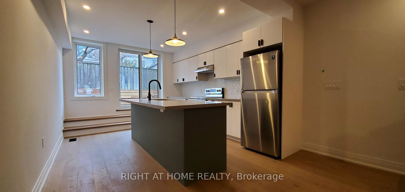 710-gerrard-street-e-toronto-ontario-e12394566