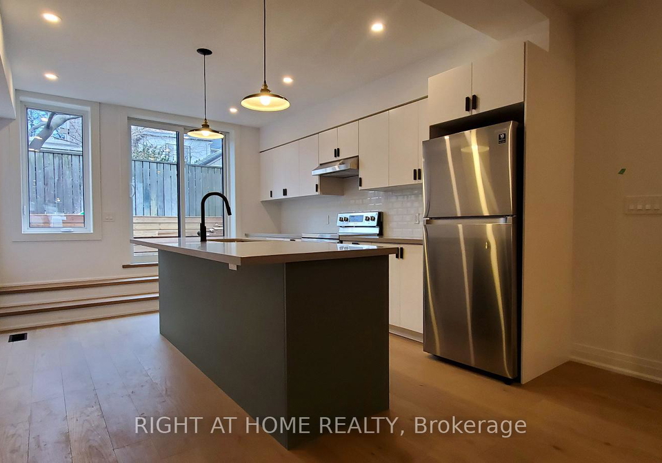 710-gerrard-street-e-toronto-ontario-e12394566