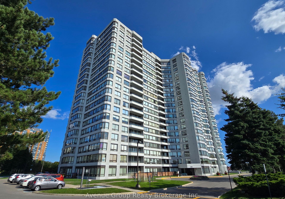 300-alton-towers-circle-scarborough-ontario-e12394577