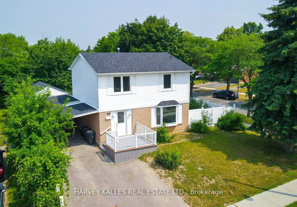 10-tunmead-square-scarborough-ontario-e12394581