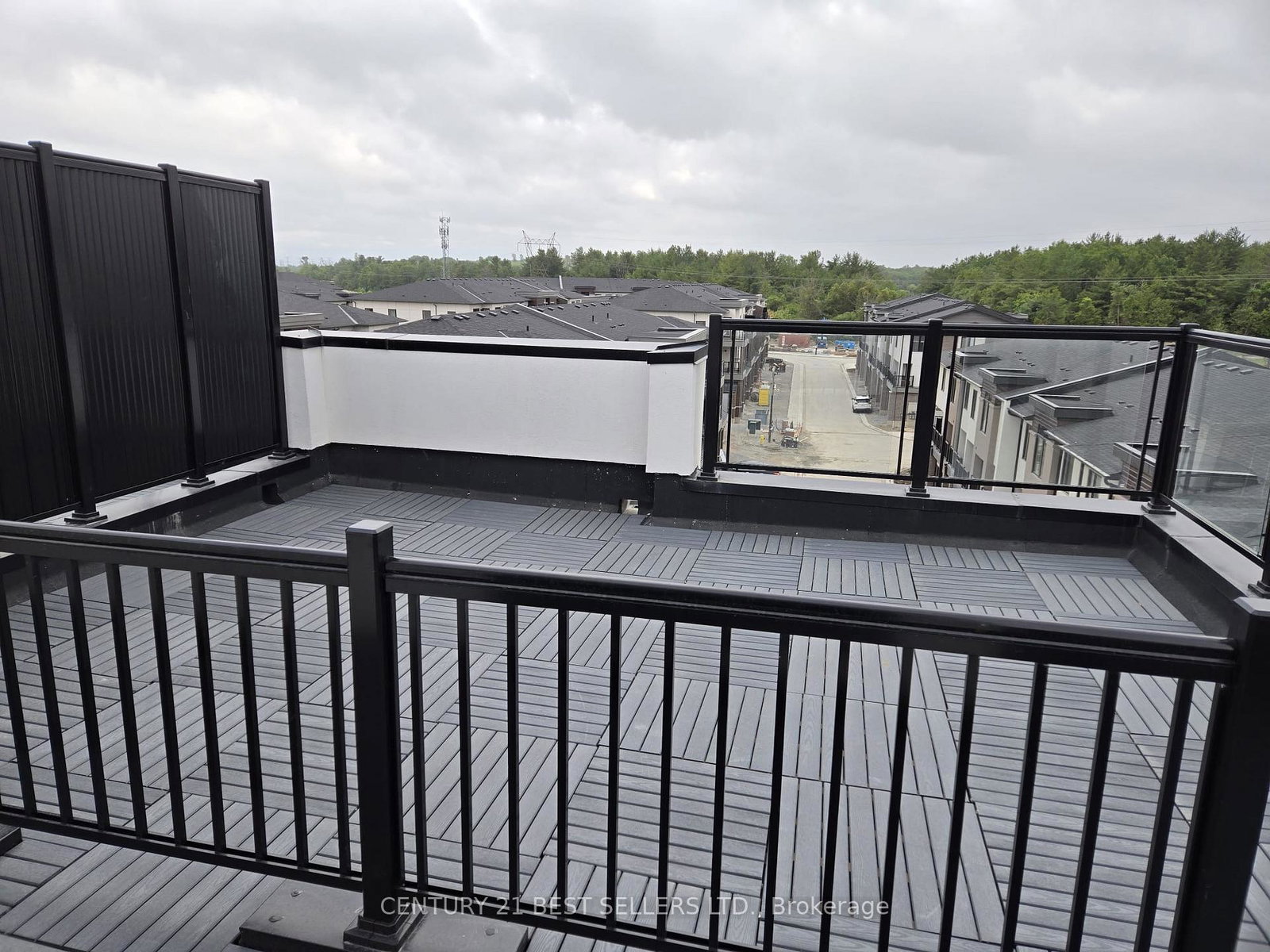 1695-dersan-street-pickering-ontario-e12394608