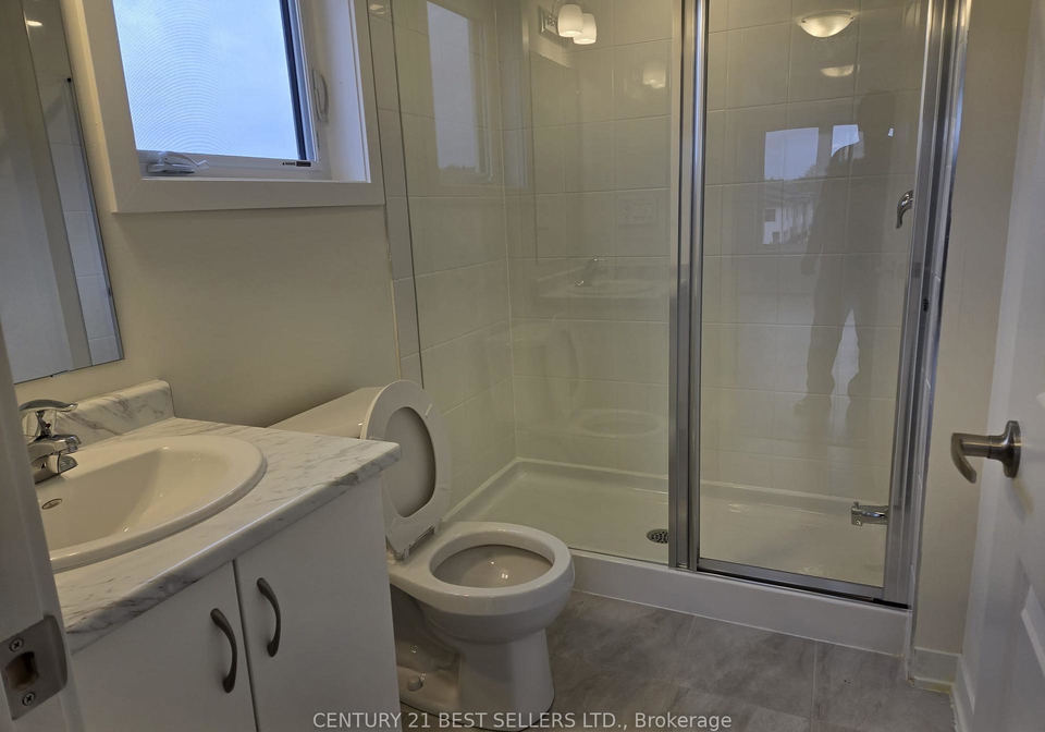 1695-dersan-street-pickering-ontario-e12394608