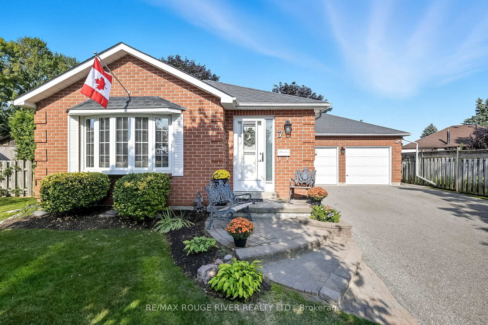 7-vincent-court-clarington-ontario-e12394612