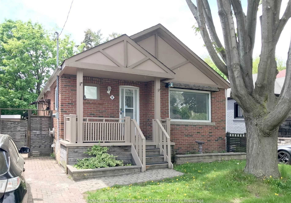 9-barrett-road-east-york-ontario-e12395041