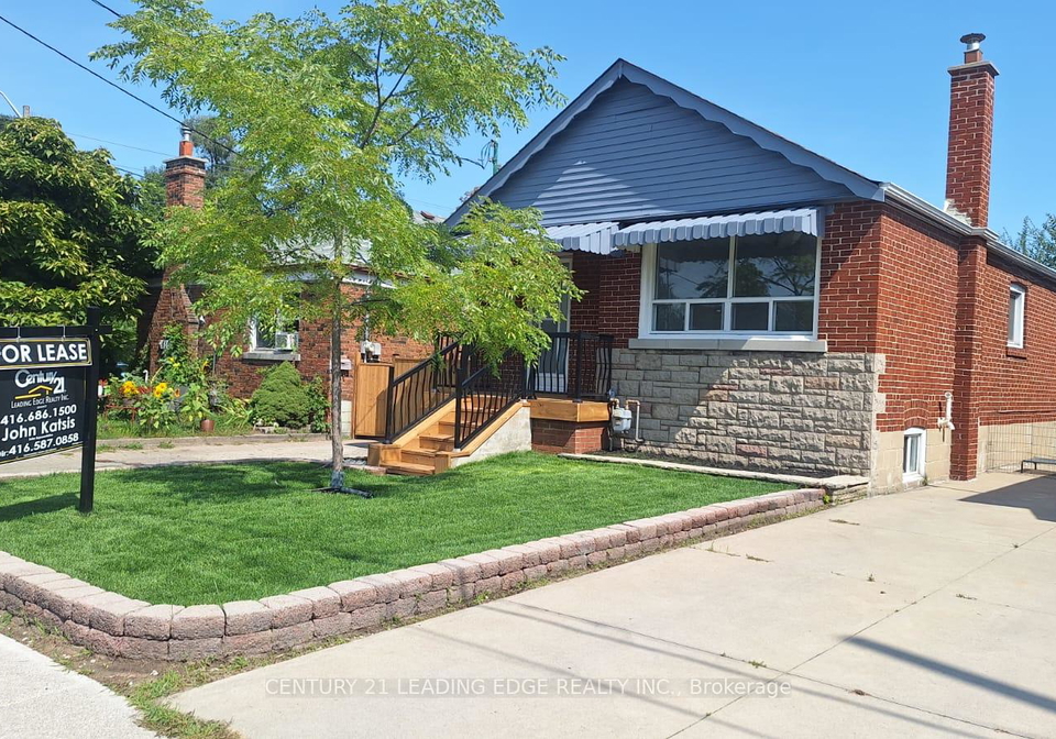113-lankin-boulevard-east-york-ontario-e12395118