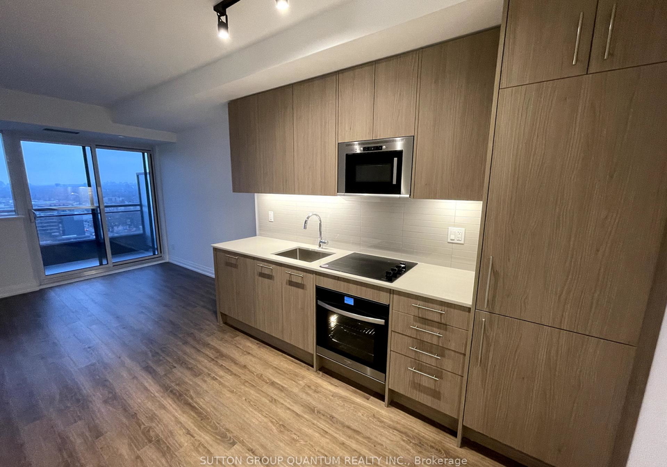 1709-286-main-street-toronto-ontario-e12395881