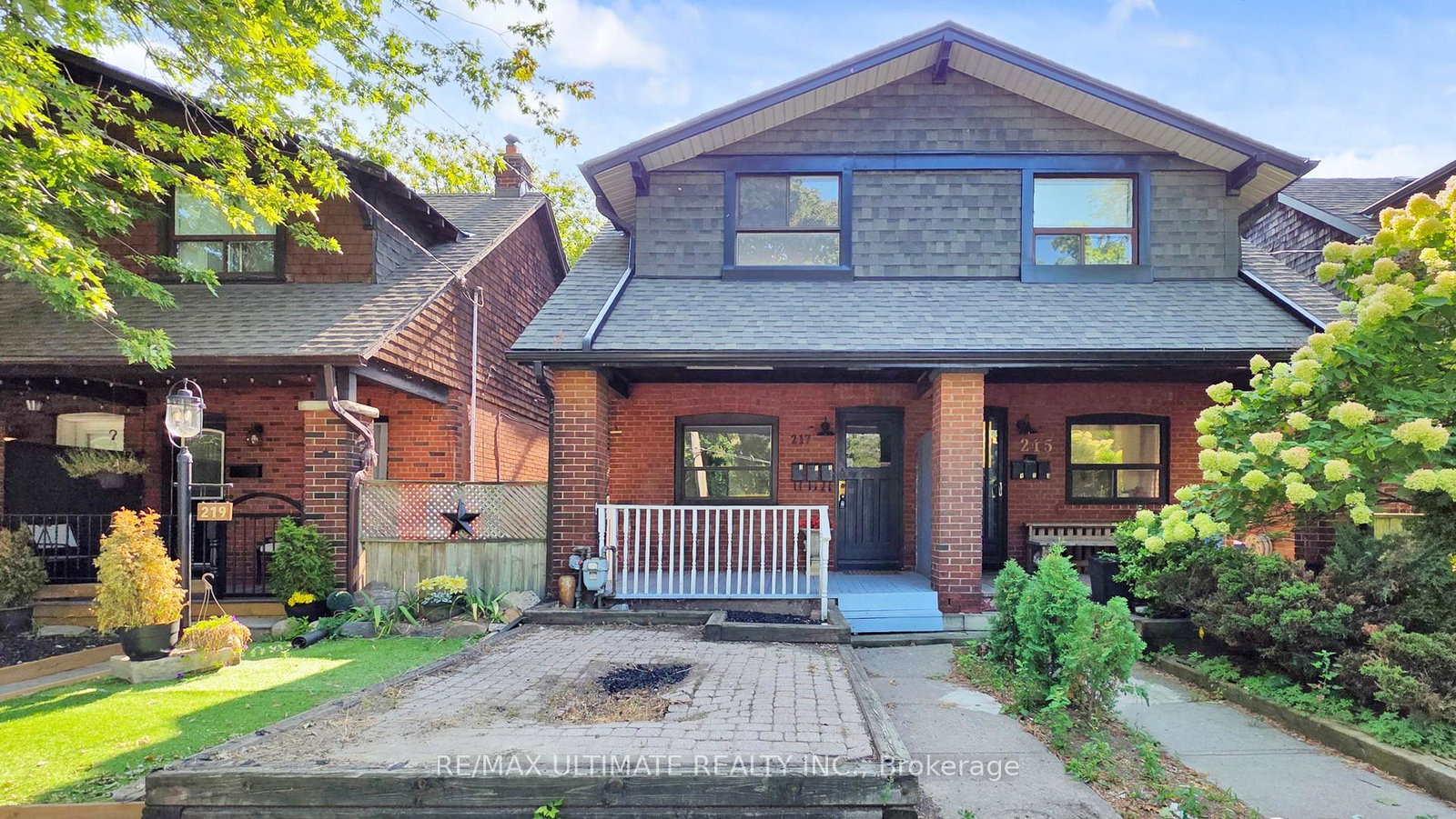 217-kingston-road-toronto-ontario-e12395998