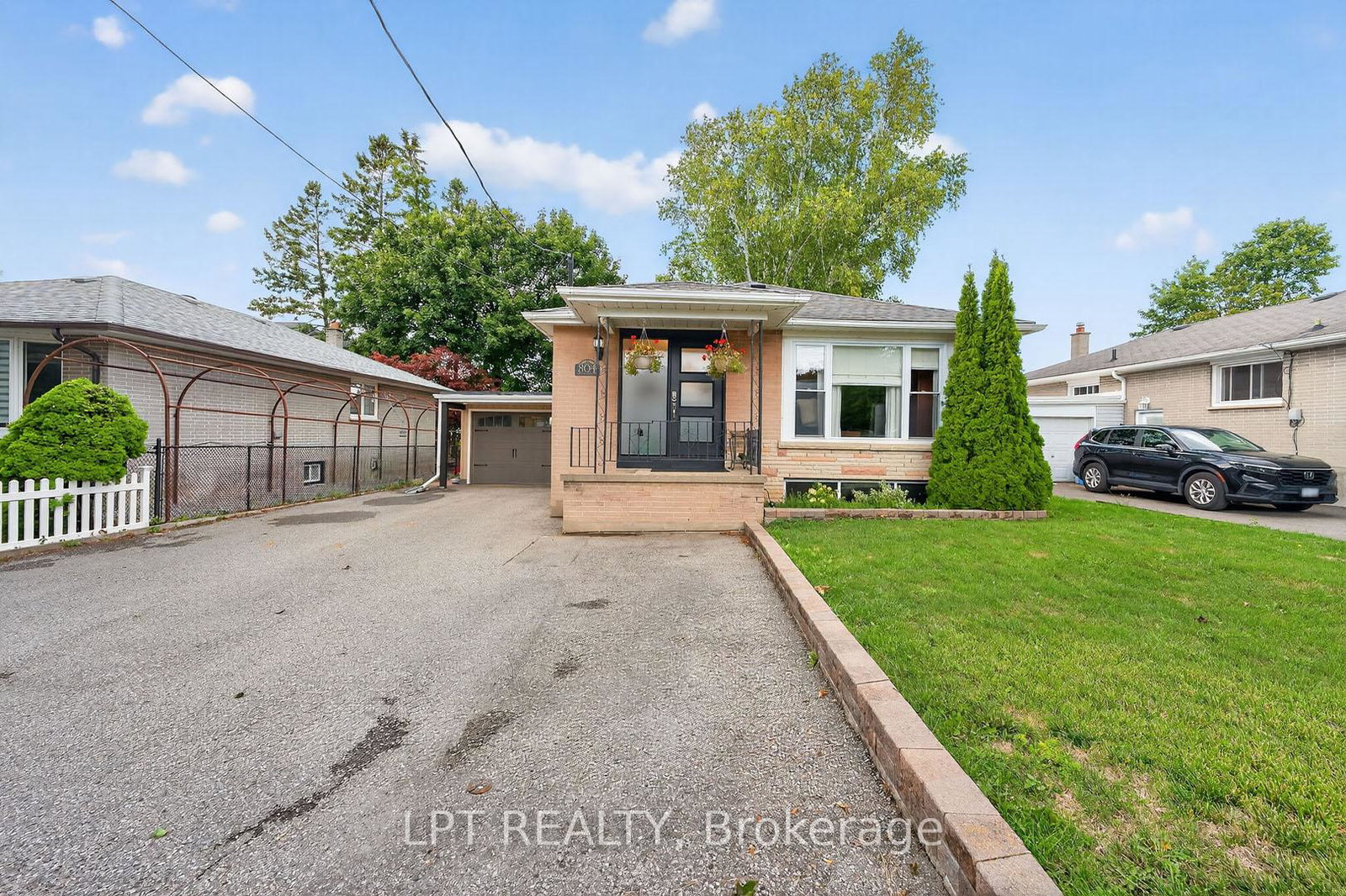 804-beech-street-w-whitby-ontario-e12396407
