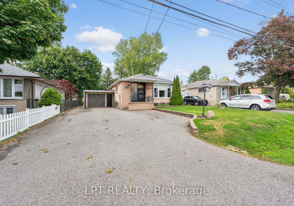 804-beech-street-w-whitby-ontario-e12396407