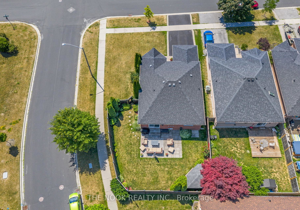 1-william-jose-court-clarington-ontario-e12396478