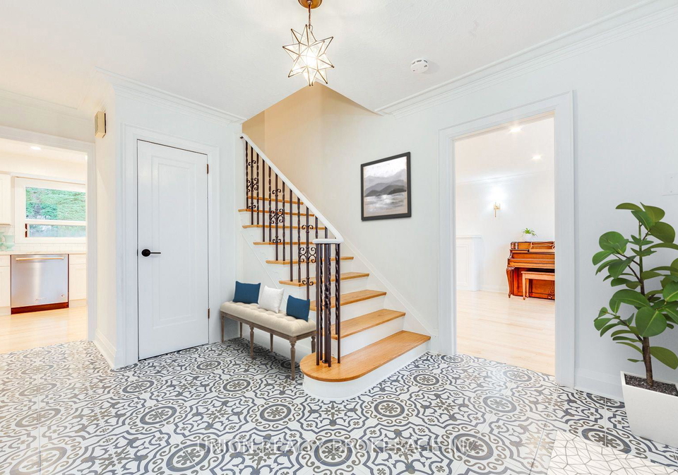 38-long-crescent-toronto-ontario-e12396691