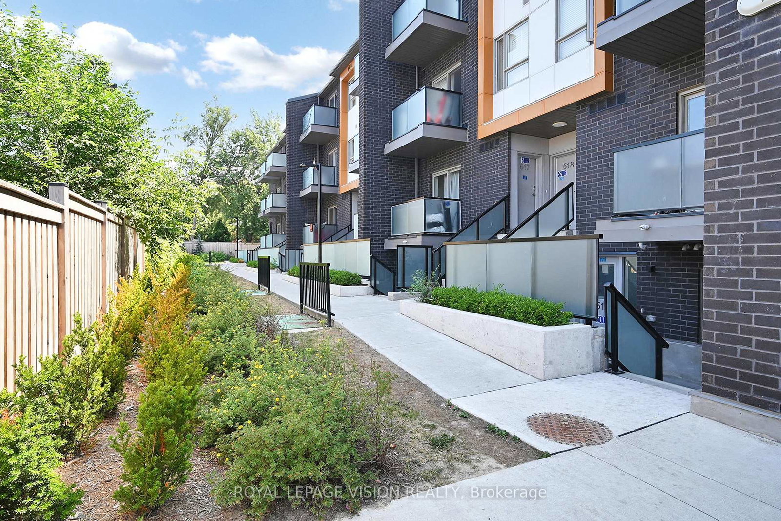 2791-eglinton-avenue-scarborough-ontario-e12396717