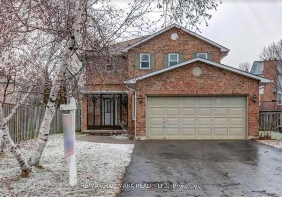 11-empson-court-ajax-ontario-e12396774
