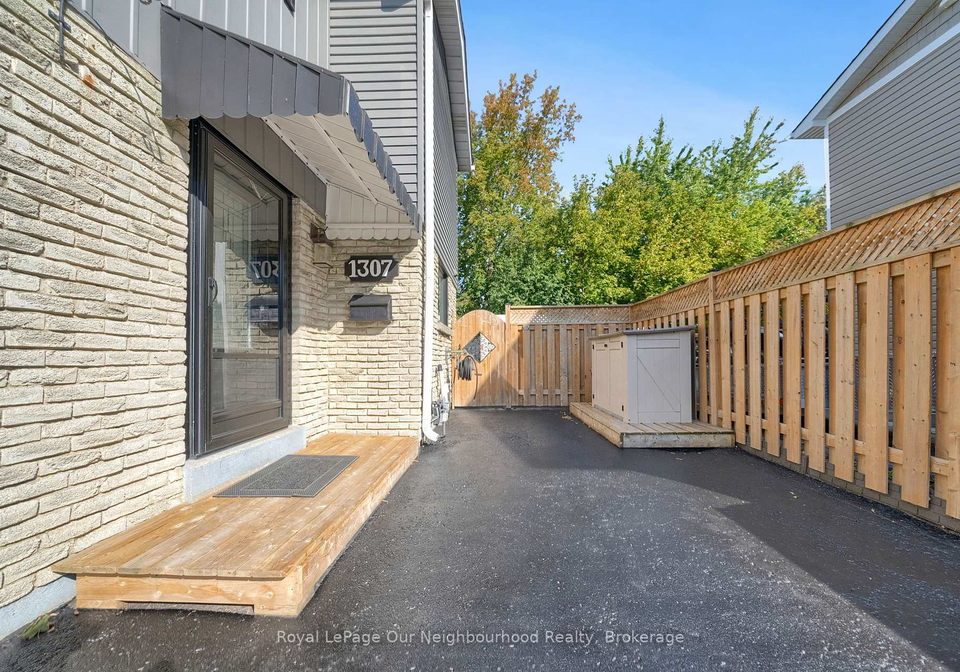 1307-fenelon-crescent-oshawa-ontario-e12396817