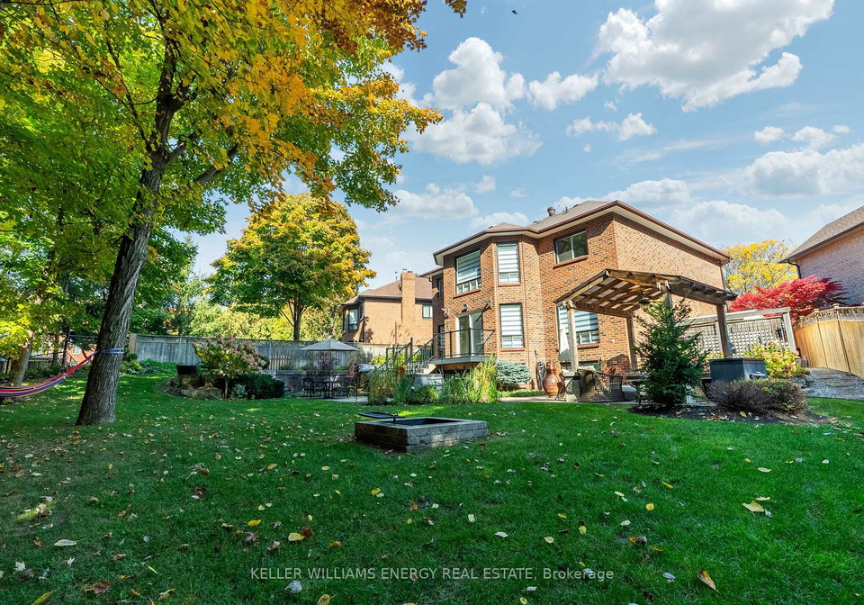 807-regal-crescent-pickering-ontario-e12397179