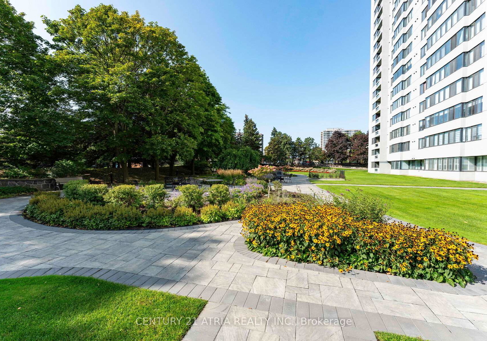 2330-bridletowne-circle-scarborough-ontario-e12397229