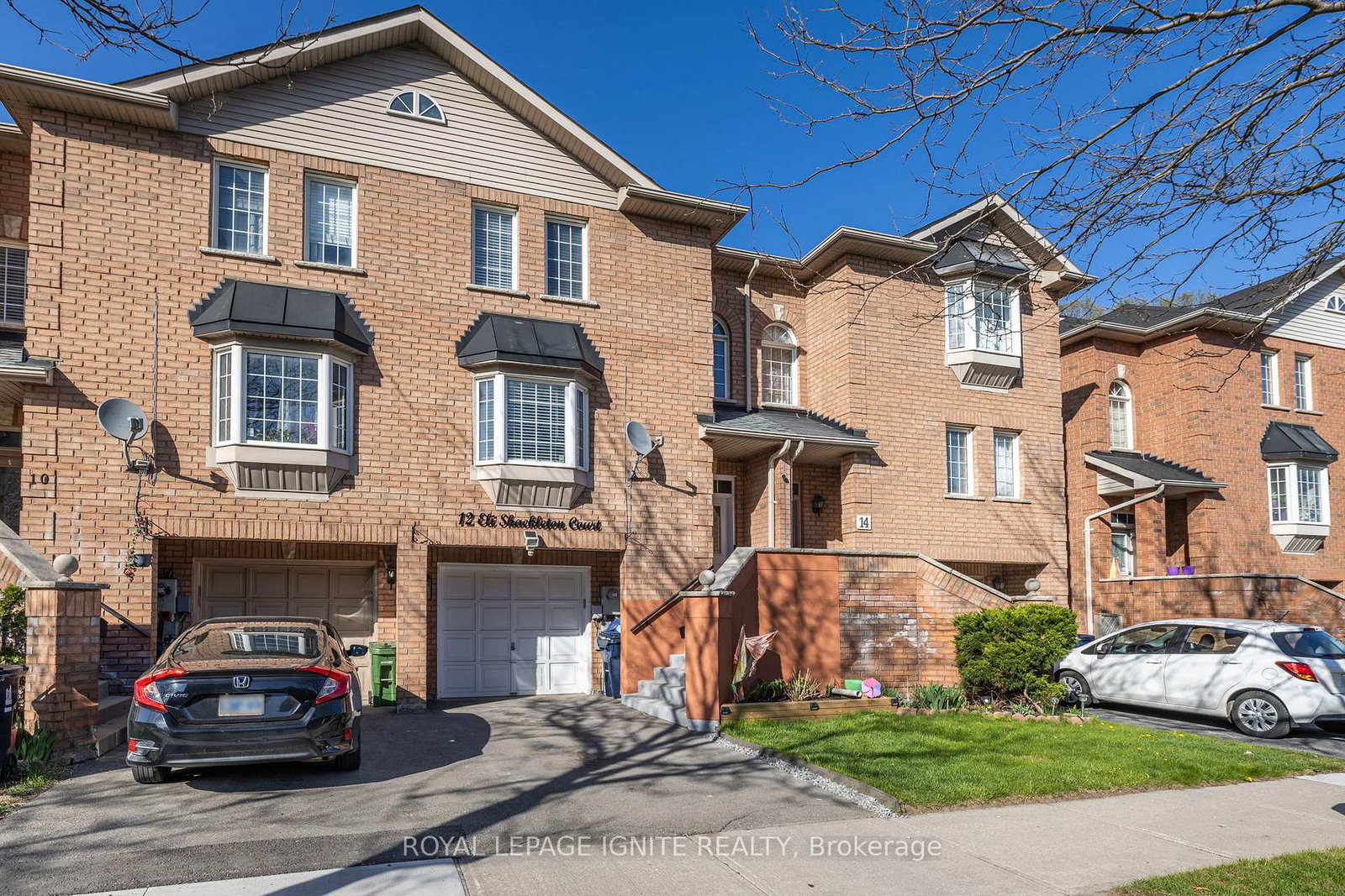 12-eli-shackleton-court-scarborough-ontario-e12397290