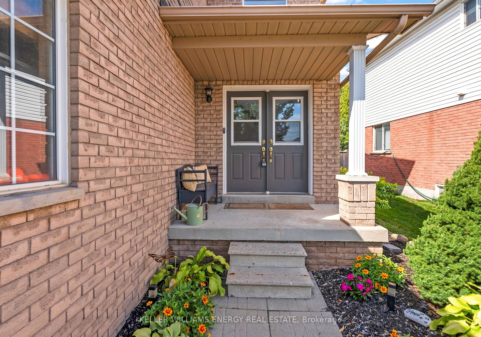 102-lownie-court-clarington-ontario-e12397485