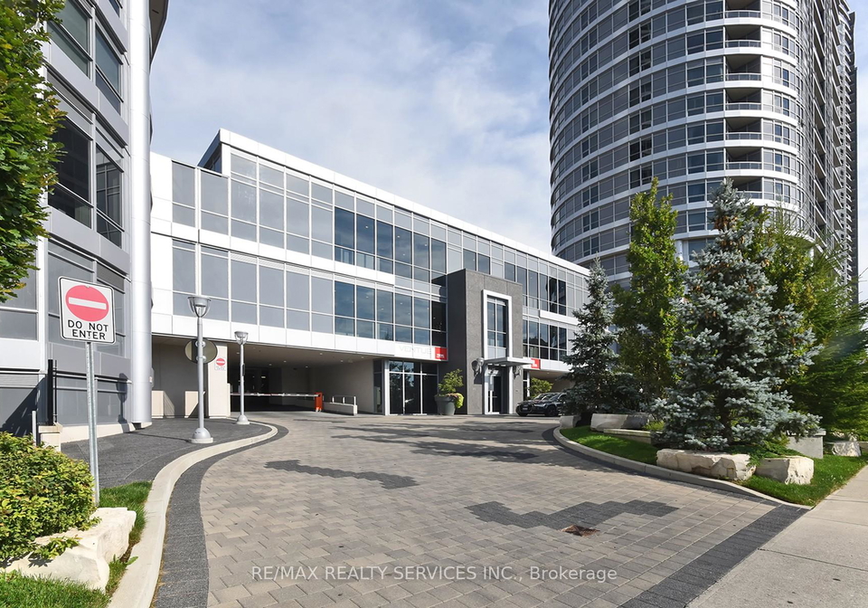 181-village-green-square-scarborough-ontario-e12397778