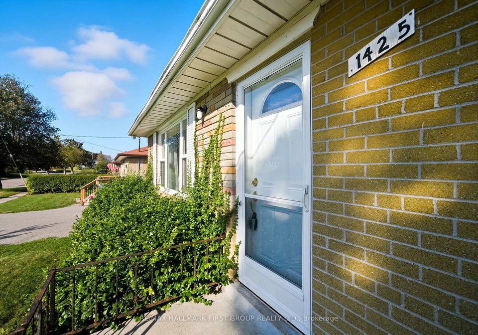 1425-evangeline-drive-oshawa-ontario-e12397821