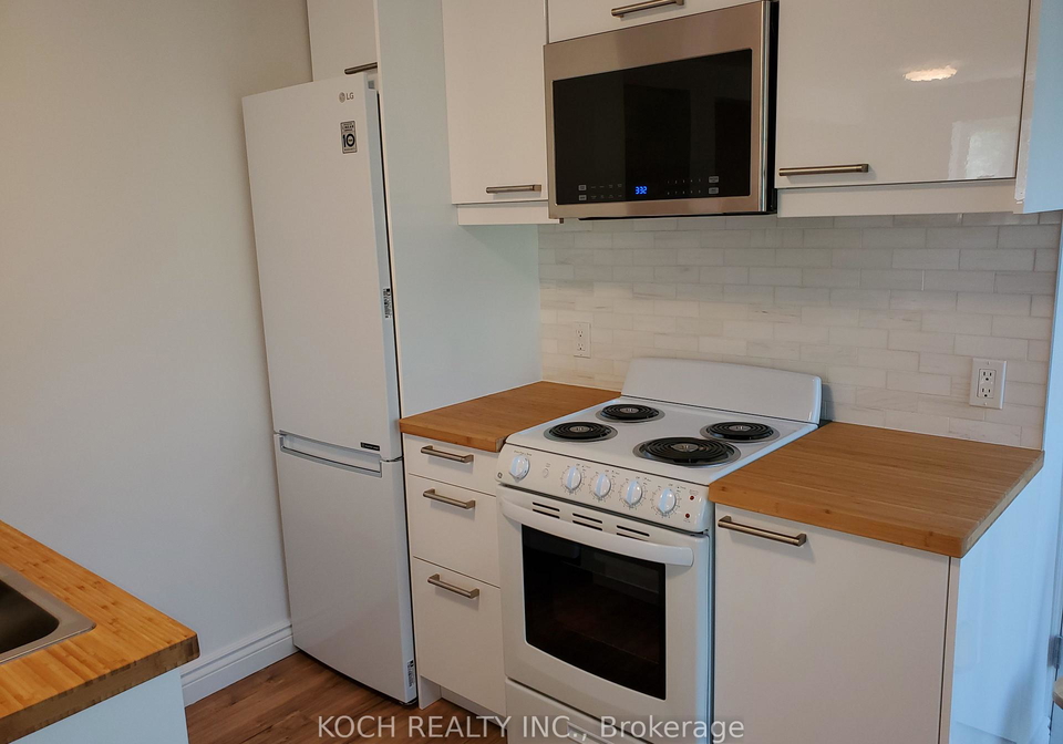 1-mcnamara-court-ajax-ontario-e12397867