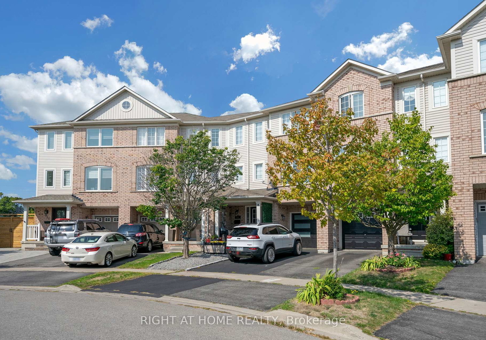 906-bourne-crescent-oshawa-ontario-e12398235