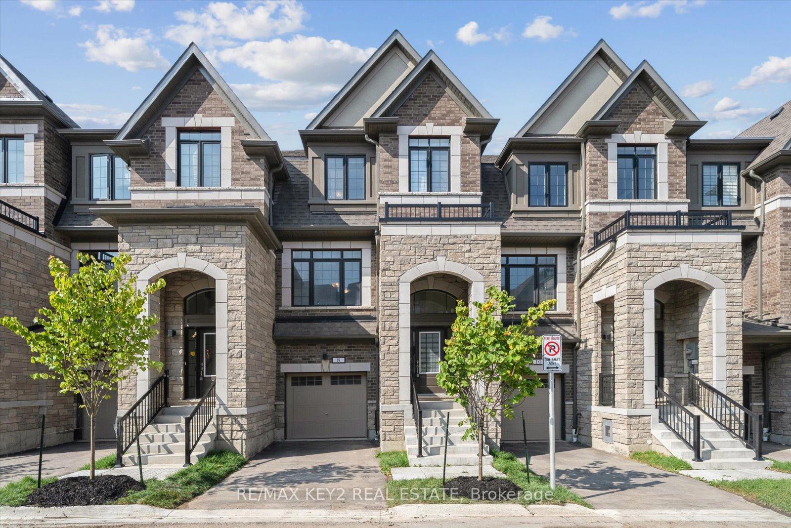 8-calloway-way-whitby-ontario-e12398249