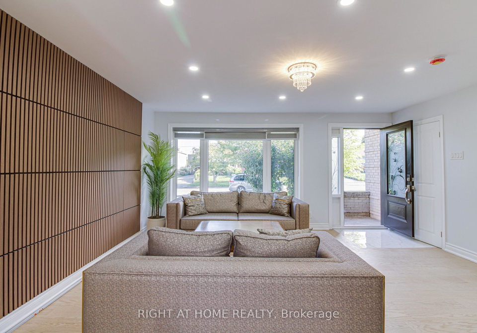 32-tara-avenue-scarborough-ontario-e12398300