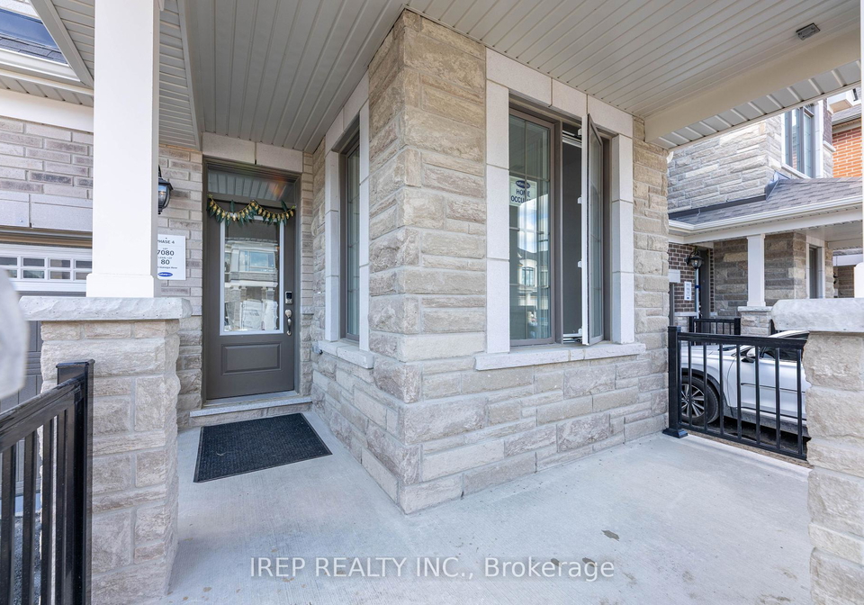 1355-glamorgan-manor-pickering-ontario-e12398324