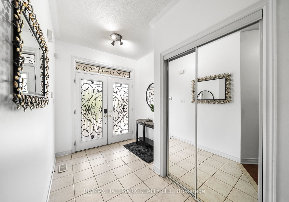 95-rockland-crescent-whitby-ontario-e12398597