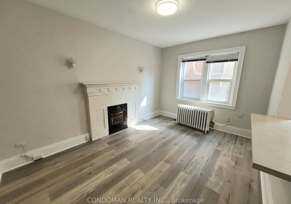 846-broadview-avenue-east-york-ontario-e12398598