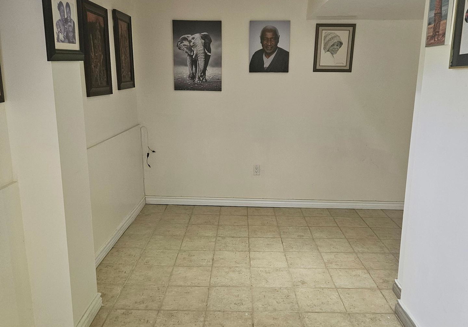 1905-pine-grove-avenue-pickering-ontario-e12398892