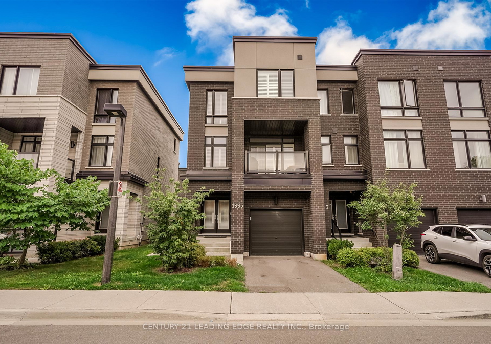 1335-gull-crossing-e-pickering-ontario-e12398956