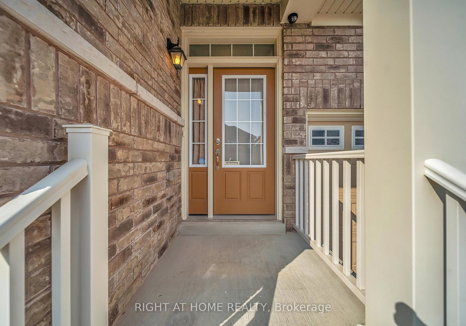 16-sewell-crescent-ajax-ontario-e12399012