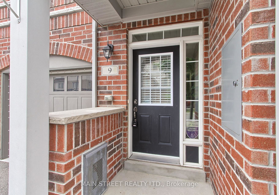 9-magpie-way-e-whitby-ontario-e12399185