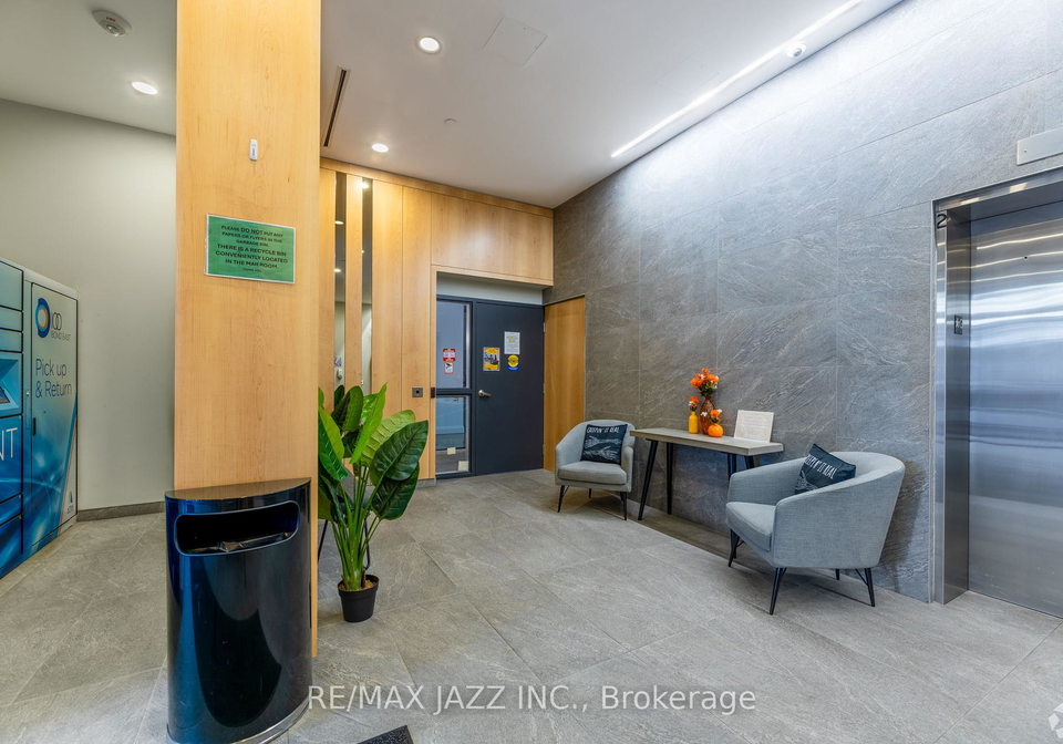 100-bond-street-e-oshawa-ontario-e12399387