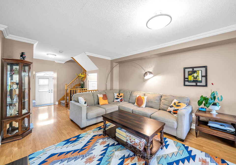 4-lonsdale-court-whitby-ontario-e12399431