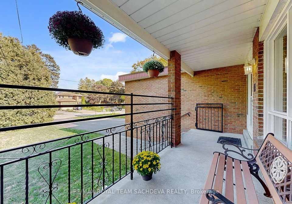 34a-orchard-park-drive-scarborough-ontario-e12399480