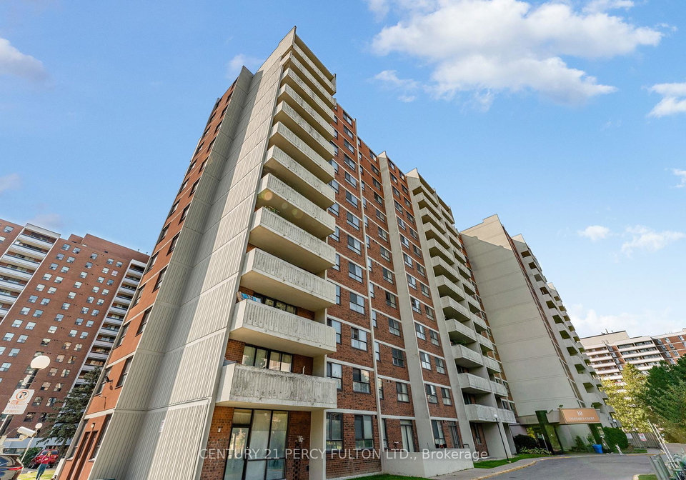 10-stonehill-court-scarborough-ontario-e12399865