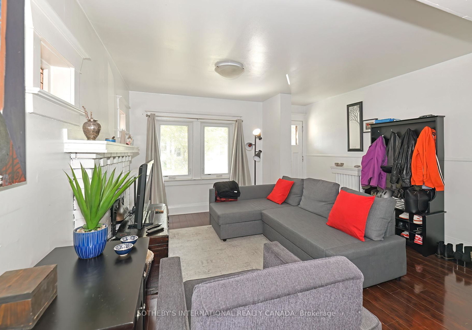 60-mortimer-avenue-east-york-ontario-e12400354