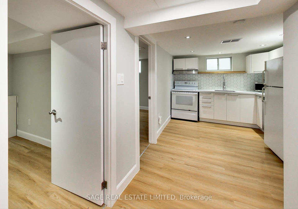 2505-gerrard-street-e-scarborough-ontario-e12400636