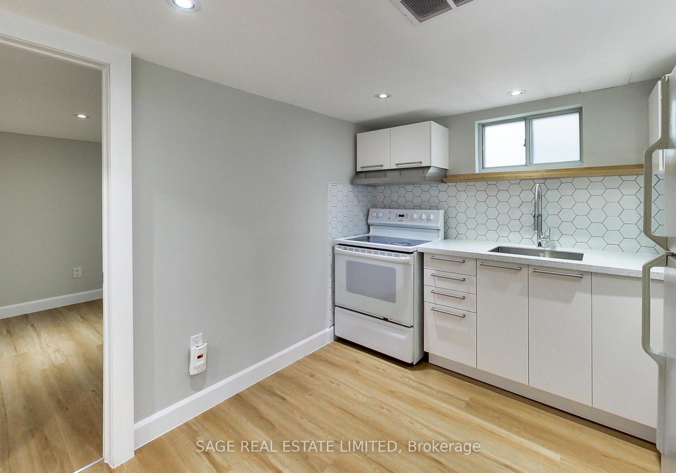 2505-gerrard-street-e-scarborough-ontario-e12400636