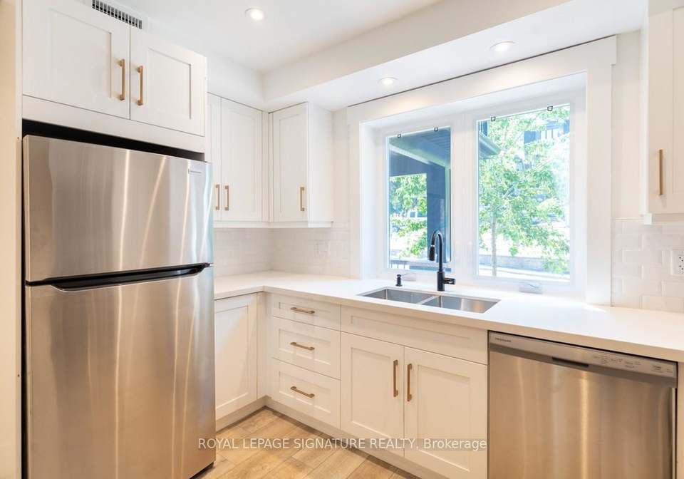 131-kenilworth-avenue-toronto-ontario-e12401721