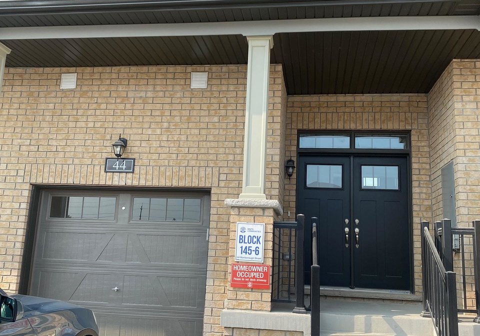 44-marlborough-street-e-whitby-ontario-e12402482