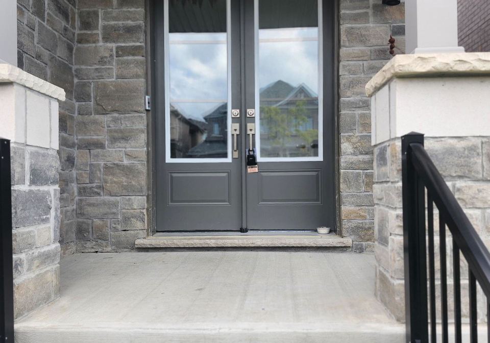 7-northrop-avenue-clarington-ontario-e12402819